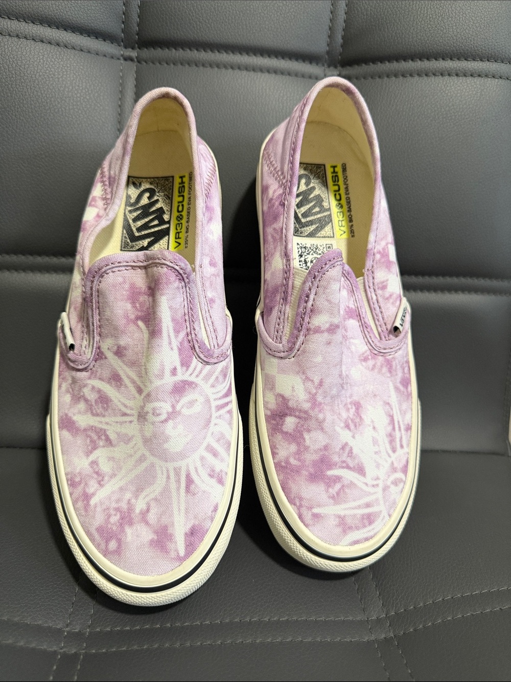 VANS Slip Ons Tie-Dye VR3 Size 6 Women’s